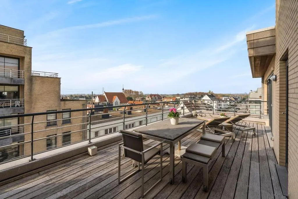 Ruim Appartement Met Heerlijk Zonneterras Bruges